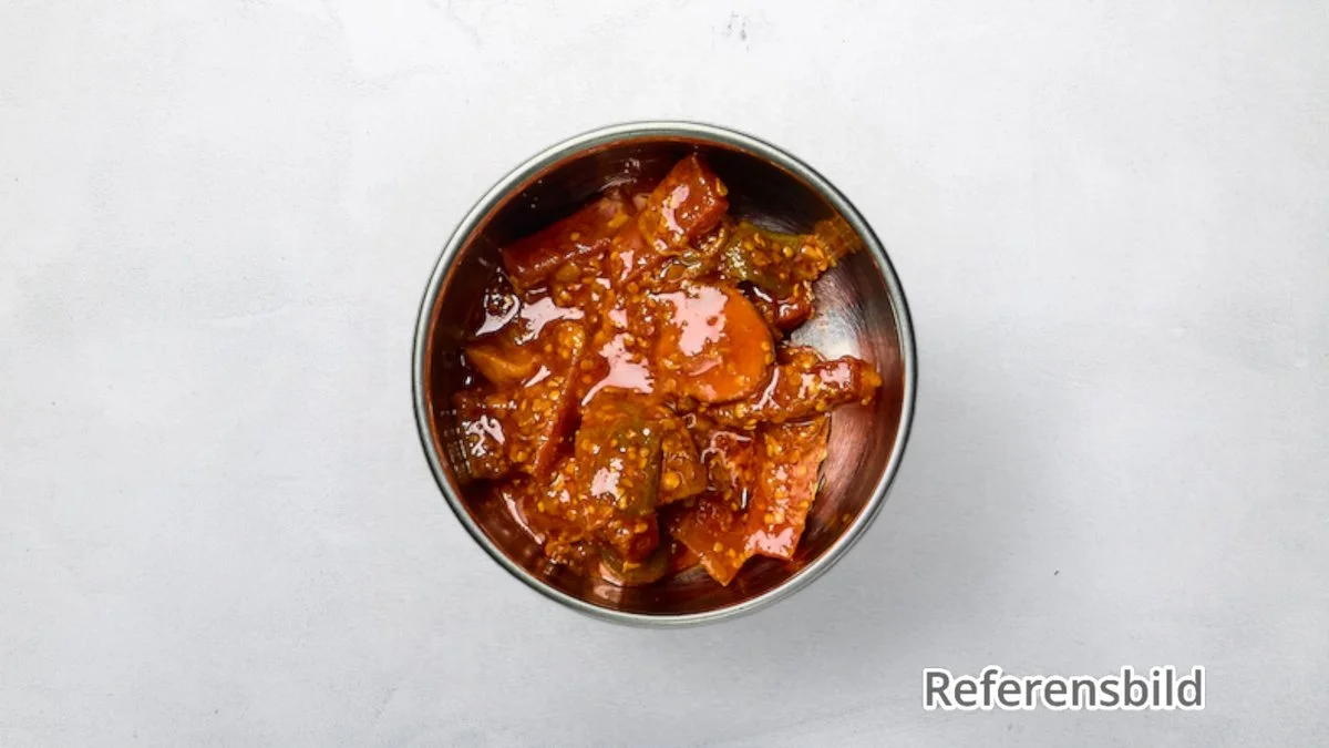Chili pickles